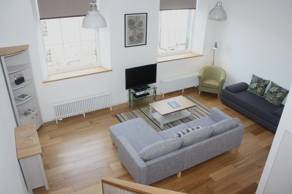 Appartamento Destiny Scotland - Broughton St Lofts Edimburgo Esterno foto